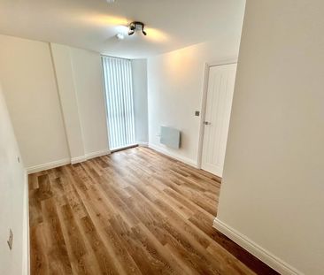 Power Close, Guildford, GU1 - Photo 5