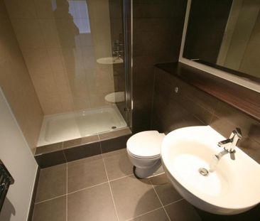 2 bedroom apartment to rent - Photo 6