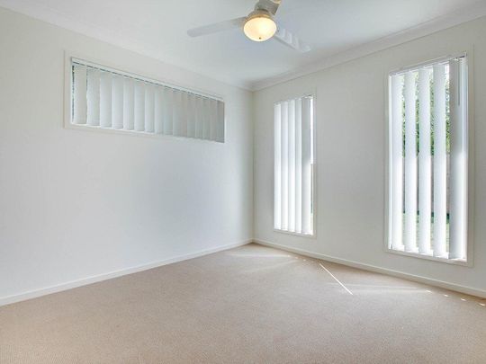 2/312 Preston Road, Wynnum West QLD 4178 - House For Rent | Domain - Photo 1