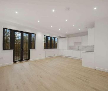 Nether Street, West Finchley London, N3 - Photo 2