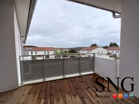 T2 AVEC BALCON ET PARKING - Photo 2