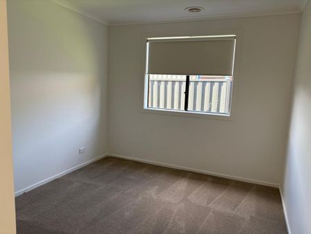 Live Close, Live Beautifully - The Ultimate Family Lifestyle! - Photo 5