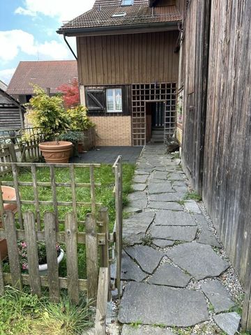 6.5 Zimmer Bauernhaus in Rickenbach mit Scheune - Foto 4