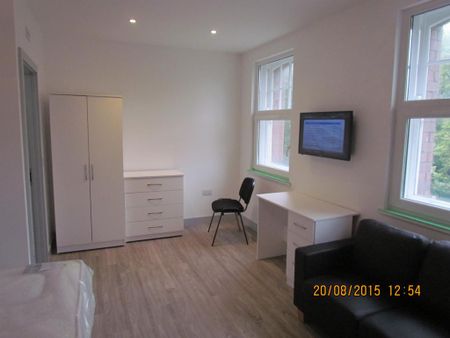 1 bedroom apartment to rent - Photo 2