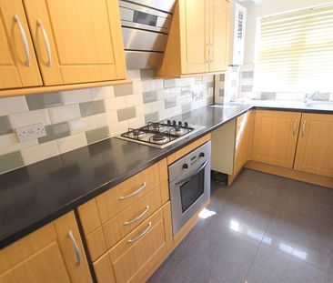 New Road, Rugeley - Photo 4