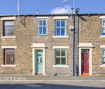 3 bedroom terraced house to rent - Photo 2