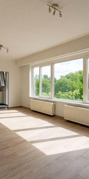 Appartement te huur in Antwerpen voor € 1.250 met 2 slaapkamers - Photo 1