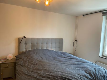 Maria Bangata, Stockholm - Photo 4