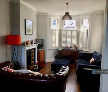 4 bedroom terraced house to rent - Photo 1