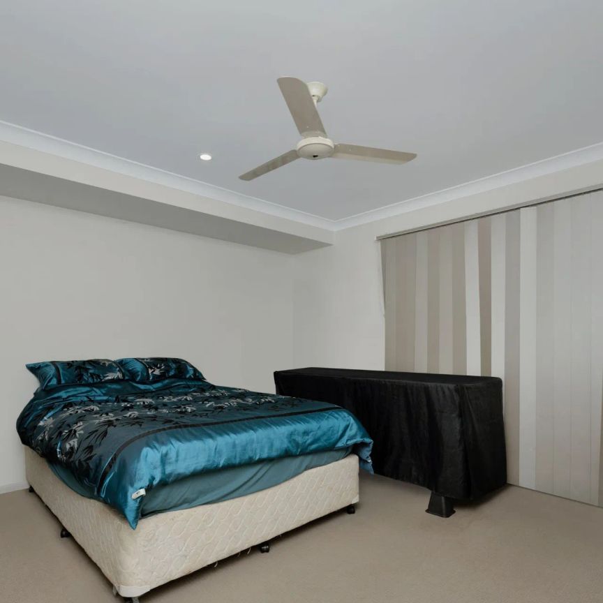 Private, Roomy Duplex Unit - Photo 1