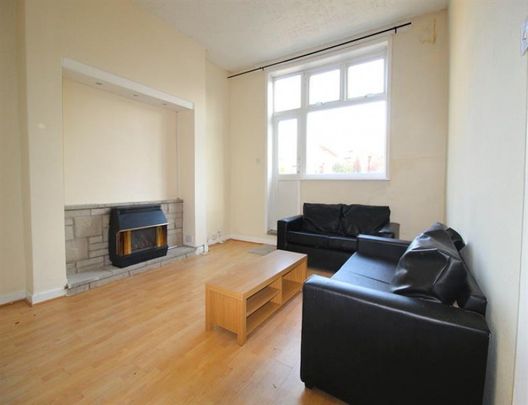 1 Bedroom Apartment To Let - Photo 1
