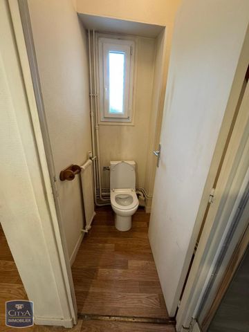 Location Appartement 2 pièces 52m² LES ANDELYS 27700 - Photo 4