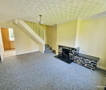 2 bedroom semi-detached house to rent - Photo 2