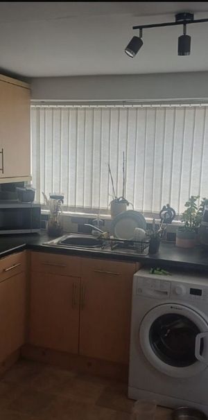 2 bed Terraced - To Let - Photo 1
