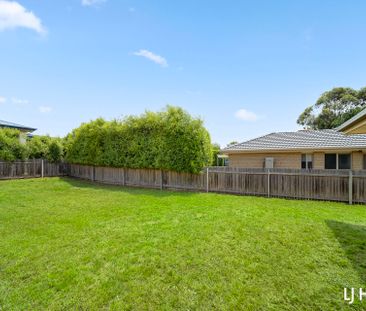 55 Lance Hill Avenue, Dunlop ACT 2615 - House For Rent | Domain - Photo 4