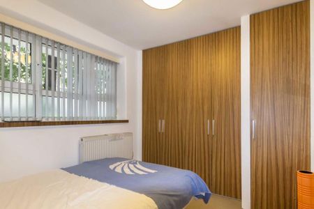 3 bedroom flat to rent - Photo 3