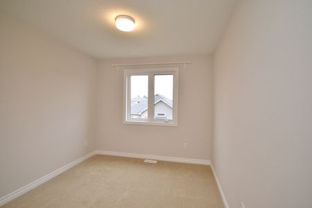 For Lease - 793 BRITTANIC Road, Kanata, Ontario - Photo 5