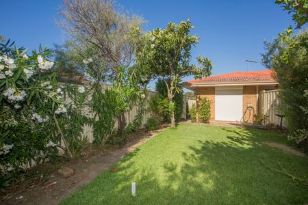 13/2 Bland Place, Beechboro WA 6063 - Villa For Rent | Domain - Photo 4
