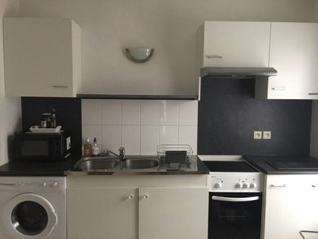 Location Appartement 3 Pièces 61 m² - Photo 4