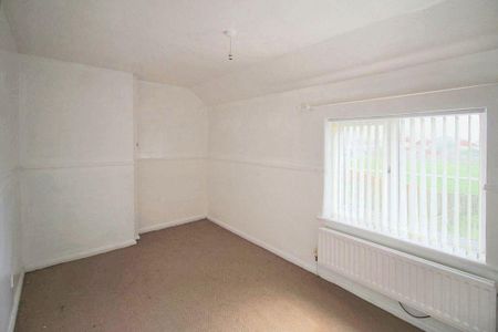 3 bed semi-detached to rent in SR7 - Photo 5