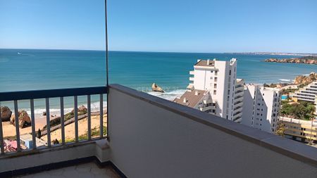 ARRENDAMENTO T2 ANUAL NA PRAIA DA ROCHA, PORTIMÃO, ALGARVE - Photo 2