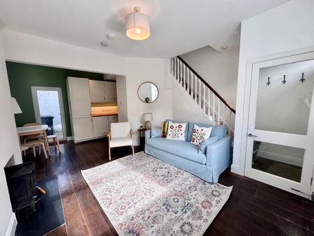 33 Rathcool Street, Belfast, BT9 7GA - Photo 3