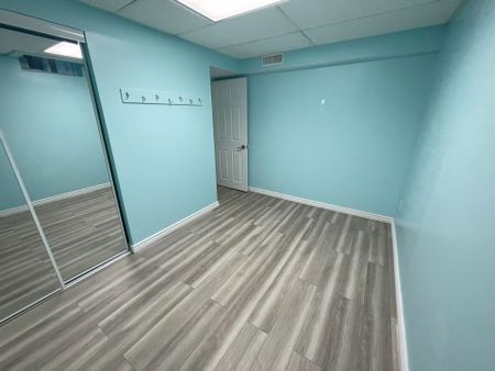 For Lease - 76 Piperbrook Crescent Unit# Basement Apartment, Toronto, Ontario - Photo 5