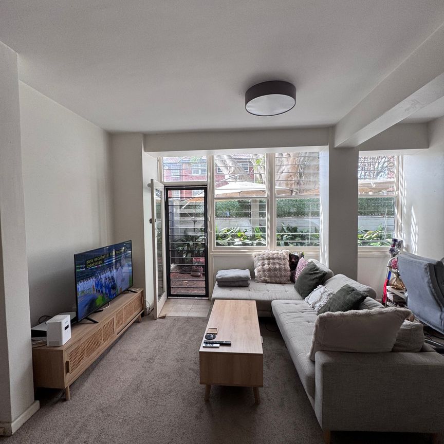 Woollahra - Photo 1