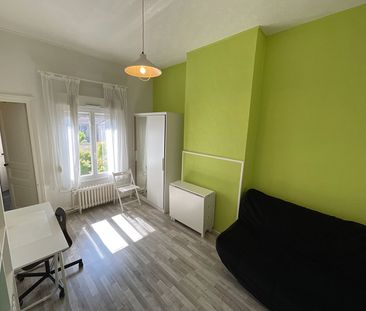 Location Appartement 1 pièce 22m² - Photo 4