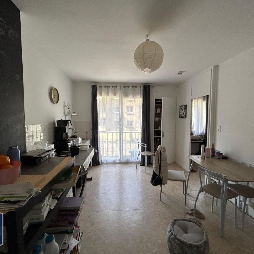 Location Appartement 2 pièces 25m² GRENOBLE 38100 - Photo 1