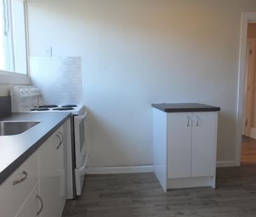 Home on England! - Photo 3