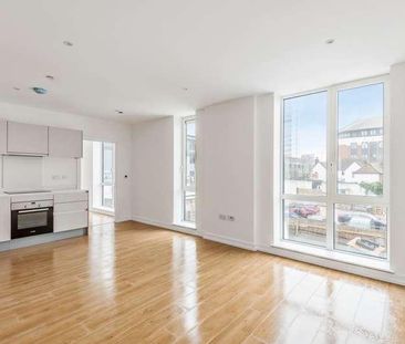 Royal Winchester House, Bracknell, RG12 - Photo 1