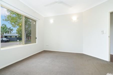 15 Woolen Place - Photo 3