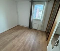 Location Appartement 4 pièces 70m² ST DENIS 93200 - Photo 6