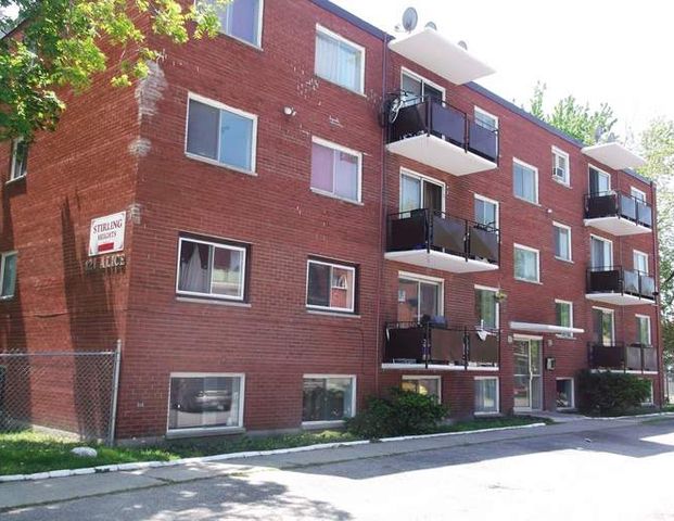 121 Alice Street - 2 bedroom | 121 Alice Street, Sarnia - Photo 1