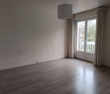 Appartement à louer - REIMS -SAINT REMI - Photo 2