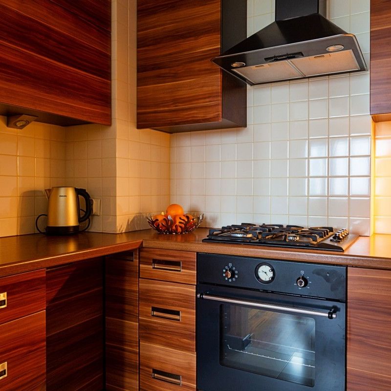 Atrakcyjne dwupokojowe mieszkanie na wynajem - Zdjęcie 1