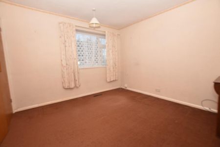 Westmoor Road, Brimington, Chesterfield - Photo 2