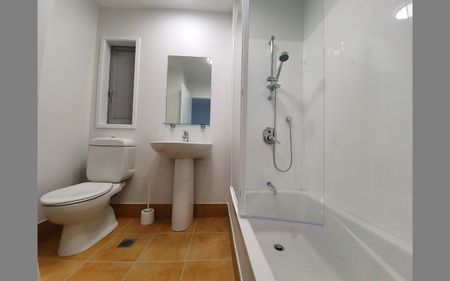 Seriously Convenient and Comfortable - Photo 2