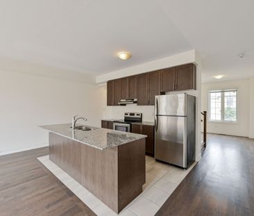 For Lease - 23 Temple Manor Road, Brampton, Ontario - Photo 3