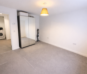 King Alfred Way, Great Denham, Bedford - Photo 1