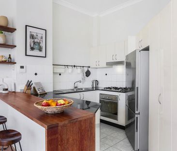 Modern 3 Bedroom apartment with Huge Entertaining Area - Photo 3