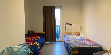Appartement te huur in Rumbeke voor € 800 met 2 slaapkamers - Photo 4