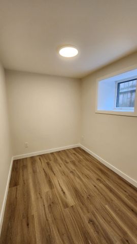 For Lease - 30 Stirton Street Unit# 4, Hamilton, Ontario - Photo 3