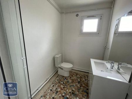 Location Appartement 1 pièce 39m² LE HAVRE 76600 - Photo 4