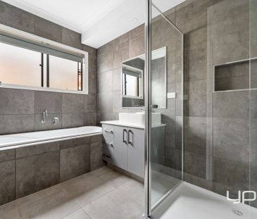 The Perfect Family Home – Space, Comfort & Convenience - Photo 4