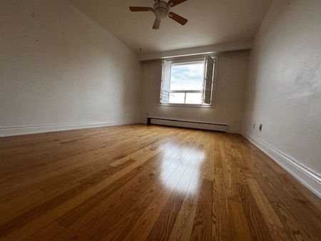 For Lease - 20 Elway Court, Toronto, Ontario - Photo 2