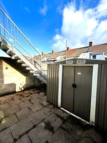 £750 PCM, One Bedroom Ground Floor Flat with Private Garden in North Clive Street, Grangetown, Cardiff, CF11 6NS - Photo 4