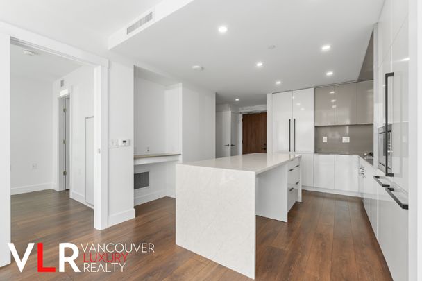 Condo in Burnaby, BC - Photo 1