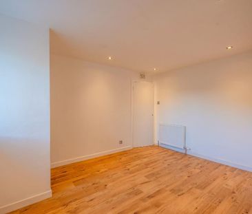 2 bedroom cottage to rent - Photo 3